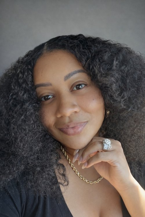 Dr. Deirdra Barrios, DMFT